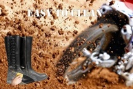 Botas de motociclista femininas com detalhes de zíper e renda, botas pretas de motociclista com salto, design clássico de arreio, cano médio - imagem 4