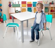 Conjunto Mesa e 2 Cadeiras Infantil Verde Água - Ideal para Brinquedotecas e Escolas - imagem 1