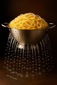 Escorredor de Macarrão em Aço Inox Multiuso - Coe, Escorra e Prepare com Qualidade - imagem 3