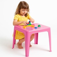 Mesinha Rosa Infantil Injeplastec 1700 - Estilo e Conforto para o Espaço da Criança - imagem 4