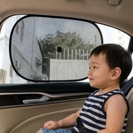 Protetor Solar Para Carro Dobrável com Ventosa: Proteção UV Essencial para Bebês e Crianças - imagem 5
