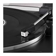 Toca-Discos Audio-Technica AT-LP60X-BW Automático: Reviva Seus Vinis com Estilo! - imagem 4