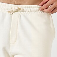 Shorts Moletinho Amarelo Manteiga: Conforto e Estilo! - imagem 2