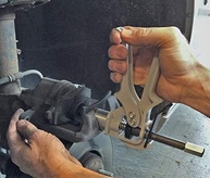 Kit Ferramentas Freio Traseiro Lisle 29350: Ajuste Perfeito e Rápido - imagem 4