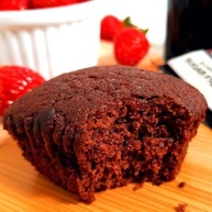 Caixa de Bolinhos de Chocolate Sem Açúcar Sem Glúten Sem Leite Belive 10 unidades de 40g - imagem 3