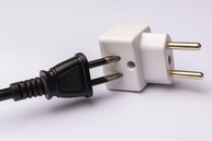 Kit 2 Adaptadores Tomada Benjamin Bob Esponja 10A/20A - Pino Grosso Bivolt Premium - imagem 5