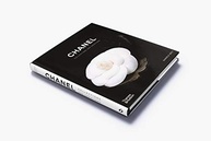 Chanel: Coleções e Criações - A História da Elegância em Livro - imagem 3
