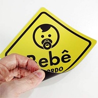 Ímã Bebê a Bordo: Segurança e Estilo para Seu Carro - Fácil de Aplicar e Remover! - imagem 3