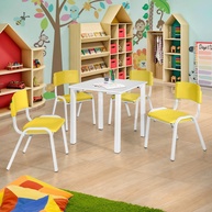 Conjunto Mesa e 4 Cadeiras Infantil Amarela - Ideal para Estudo e Brincadeiras - imagem 1