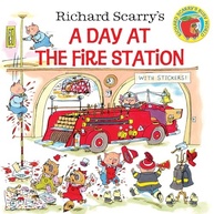Richard Scarry: Um Dia na Estação de Bombeiros - Livro Infantil Interativo com Adesivos - imagem 2