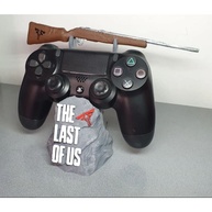 Suporte Premium para Controle de PS4: Tema The Last of Us - Organize e Exiba seu Joystick! - imagem 3