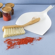 Oikos - Escova de Bambu e Pá para Limpeza | Kit Ecológico e Prático para Limpeza do Lar - imagem 3