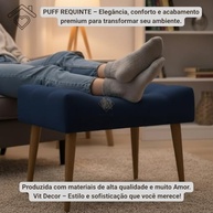 Puff Banco Estofado Capitonê Azul Marinho com Pés de Madeira - Assento Decorativo Versátil para Sala, Quarto e Hall - imagem 5