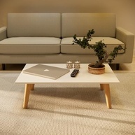 Mesa de Centro Moderna 80x42cm com Tampo em MDF e Pés em Madeira Maciça - Design Elegante Off White - imagem 4