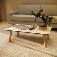 Mesa de Centro Moderna 80x42cm com Tampo em MDF e Pés em Madeira Maciça - Design Elegante e Versátil para Salas Atuais - imagem 1