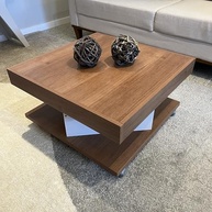 Mesa de Centro com Rodízios SAARA Cinamomo/Off White – Design Moderno e Funcionalidade - imagem 4