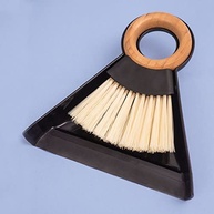 Kit Escova de Bambu e Pá Pequeno para Limpeza - Oikos | Sustentável e Eficaz - imagem 5