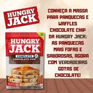 Combo Massa de Panquecas Mix com Gotas de Chocolate Chocolate Chip 198g e Xarope Maple Syrup Calda Bordo Bisnaga 429ml HUNGRY JACK - imagem 3