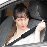 Conforto e Segurança: Kit 2 Capas Universais Macias para Cinto de Segurança de Carro - imagem 3