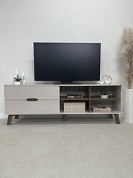 Rack para TV até 75" com 2 Gavetas VERONA - Design Moderno Off White/Pinho - imagem 4