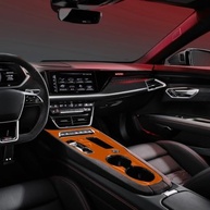 Película PPF Console Central Audi RS E-tron GT 25: Proteção Premium e Estilo Incomparável - imagem 5