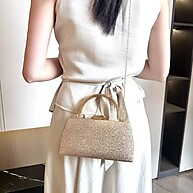 Clutch Elegante: Brilho e Praticidade! - imagem 1