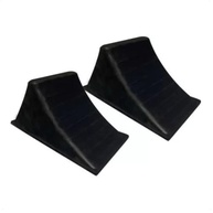 2 Calços Trava Rodas para Caminhão - Segurança e Estabilidade Garantidas (Preto) - imagem 2