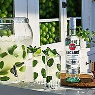 Rum Bacardi Carta Blanca 980ml: Sabor Puro e Versátil - imagem 3