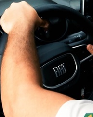 Capa para Volante Sport Luxcar: Estilo, Conforto e Segurança para Seu Carro - imagem 4