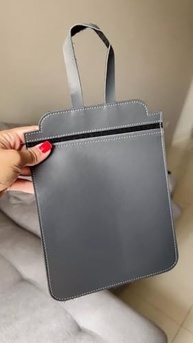 Lixeira de Carro Premium Cinza Escuro em Couro Sintético - Organize seu Veículo com Estilo! - imagem 4