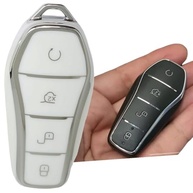 Capa Chave Presencial BYD Mini Song Plus Dolphin Seal - Elegância e Proteção (Branco com Cromado) - imagem 4