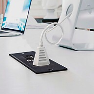 Tomada Universal com USB: Carregue Tudo com Segurança! - imagem 1