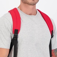 Mochila Bayern: A Clássica Vermelha para Torcedores - imagem 2