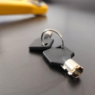 Trava Antifurto Universal para Câmbio Manual: Segurança e Tranquilidade para Seu Carro - imagem 3
