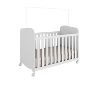 Berço Infantil Americano Uli Móveis Peroba Branco Brilho - Segurança e Estilo para o Quarto do Bebê - imagem 2