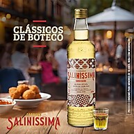 Cachaça Saliníssima Amburana: Sabor Único 670ml - imagem 2