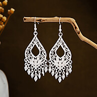 Brincos Boho: Folhas e Borlas para um Look Único ✨ - imagem 1