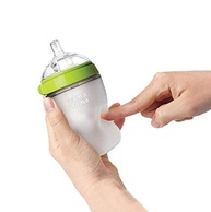 Mamadeira Comotomo Verde 250ml - 2 Unidades | Design Natural e Anticólica - imagem 3