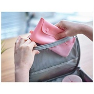 Bolsa em Silicone Portátil para Talheres Rosa - Organização Prática e Segura para Viagens - imagem 3