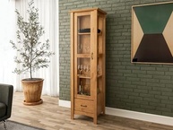 Cristaleira Bella Carvalho com 1 Porta de Vidro e 1 Gaveta – Design Sofisticado para Ambientes Modernos - imagem 2