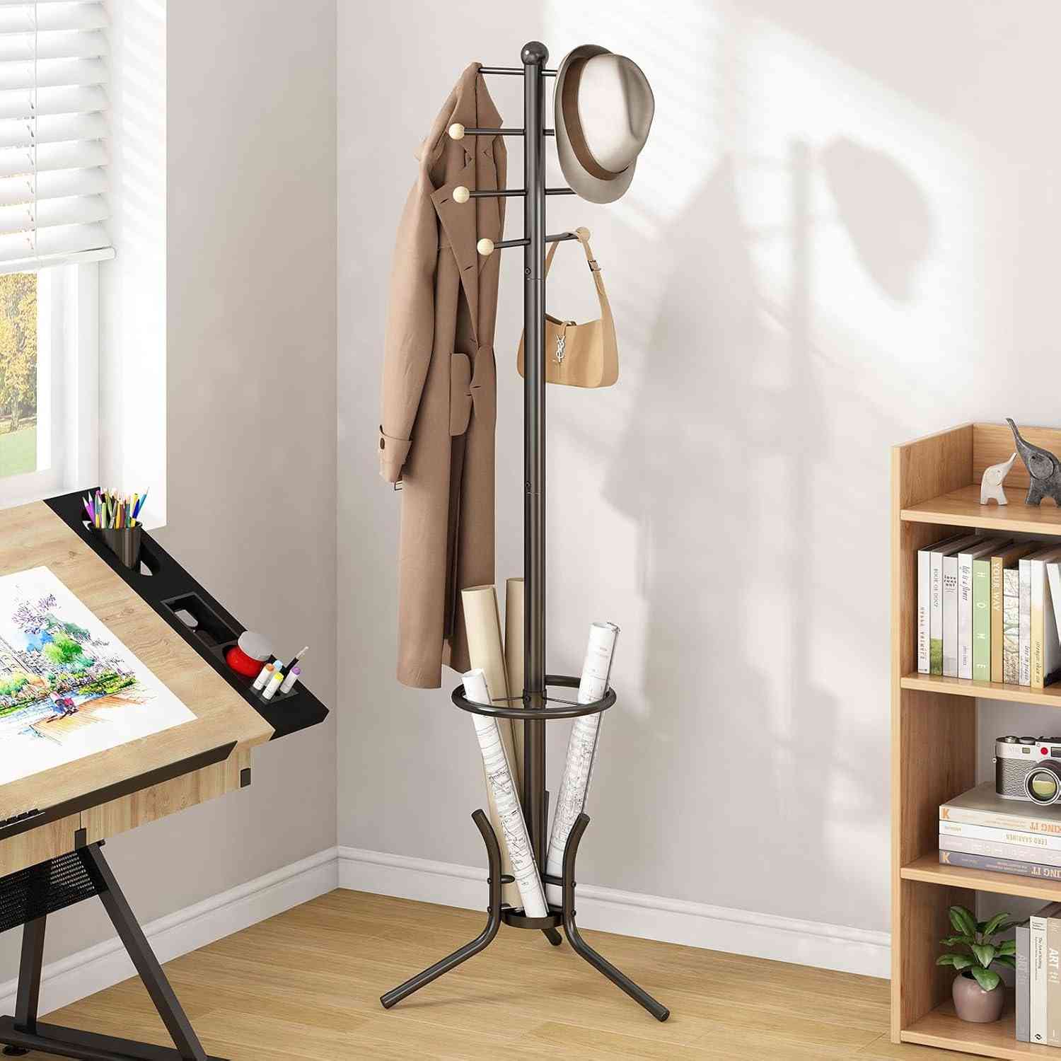 Cabideiro de Chão Moderno com 8 Ganchos - Organize Roupas, Bolsas e Acessórios com Estilo