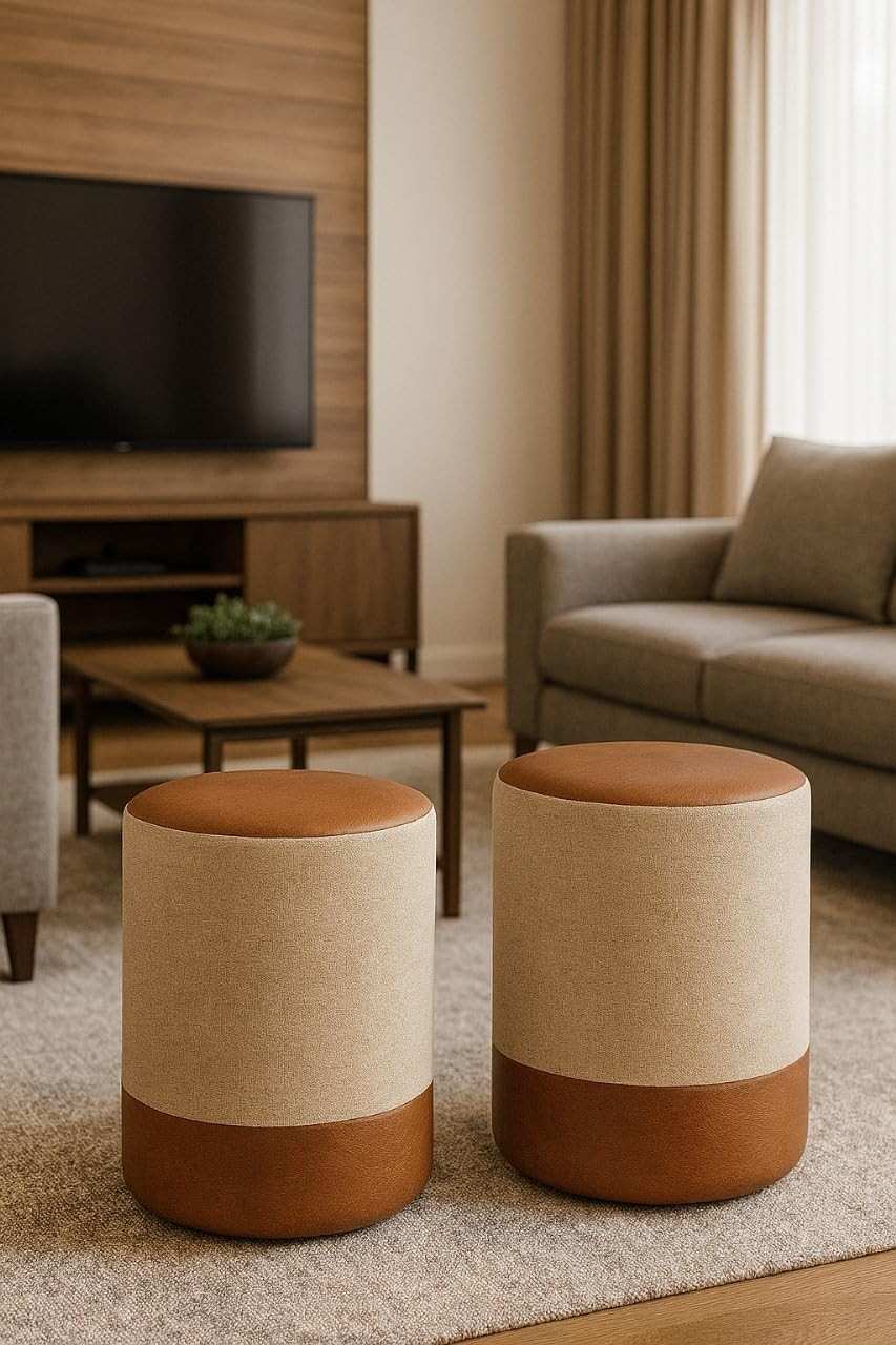 Kit 2 Puffs Redondos Decorativos em Linho e Courino – Estilo e Conforto para sua Casa