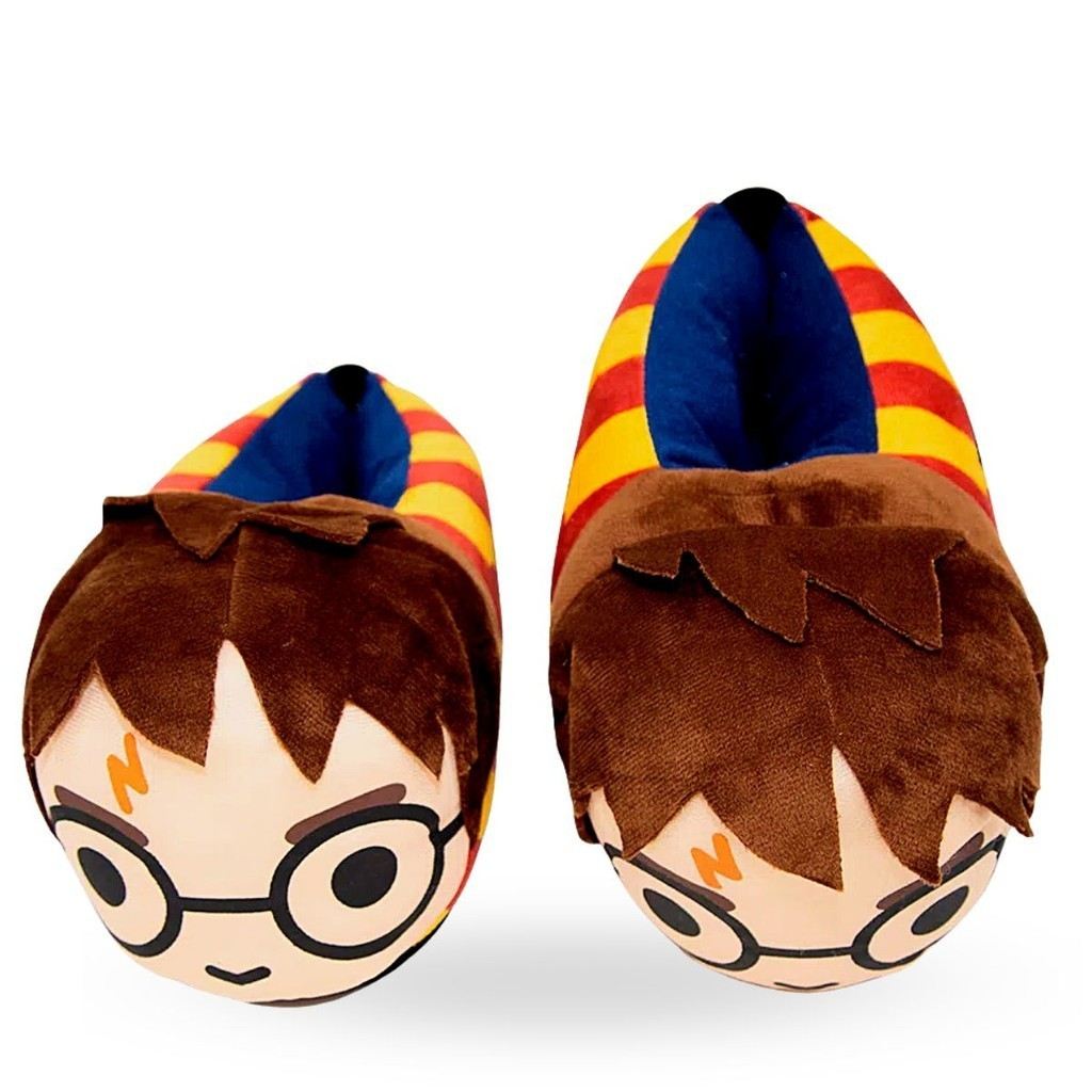 Pantufa Harry Potter 3D Oficial: Conforto e Magia em Cada Passo