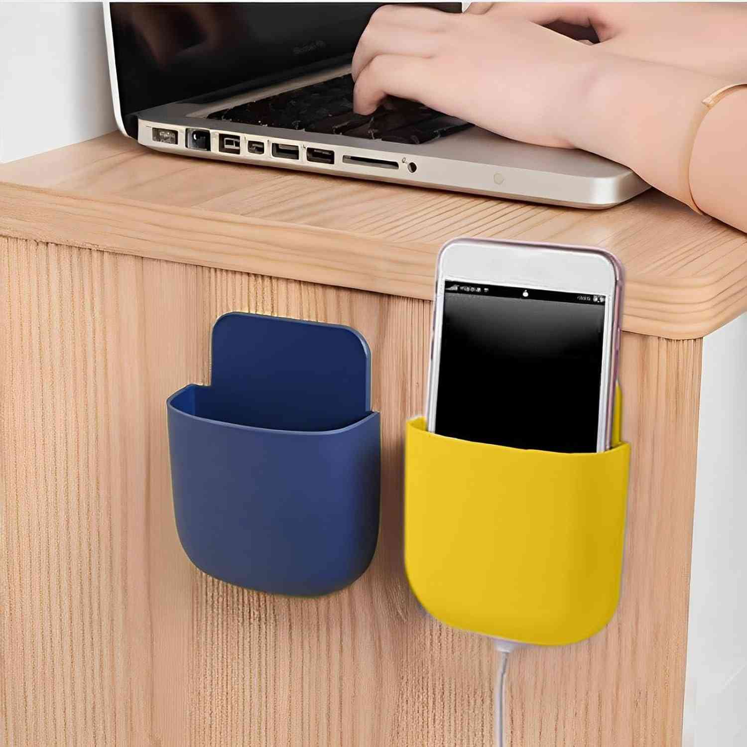 Suporte Autoadesivo para Controle Remoto e Organização de Canetas - Design Moderno para Casa e Escritório