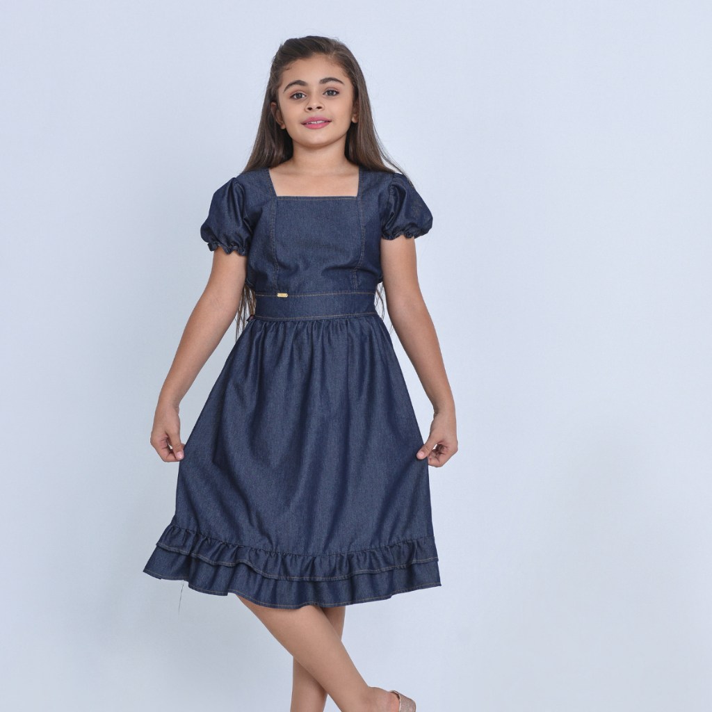 Vestido Jeans Infantil e Juvenil: Estilo e Conforto para Crianças e Adolescentes
